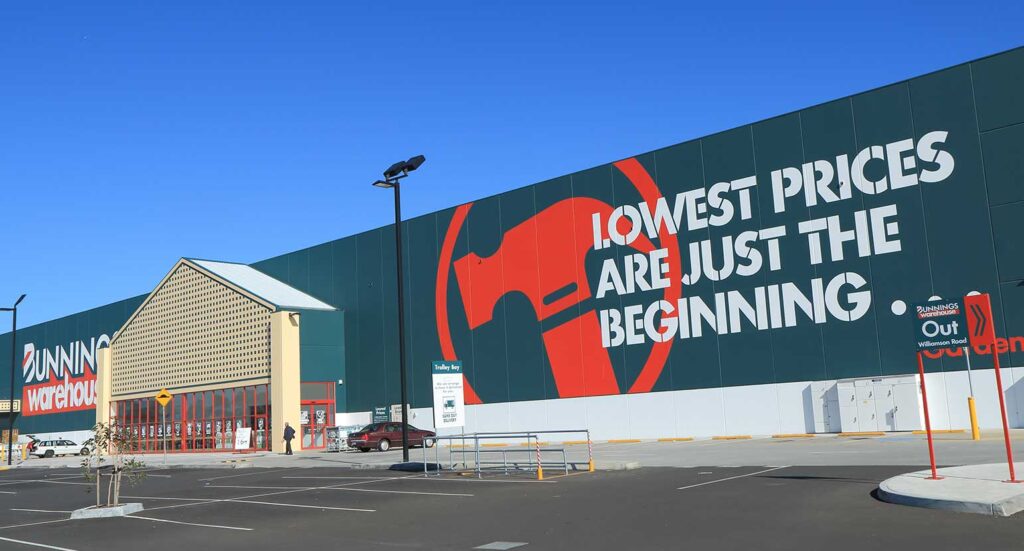 Bunnings Warehouse store front